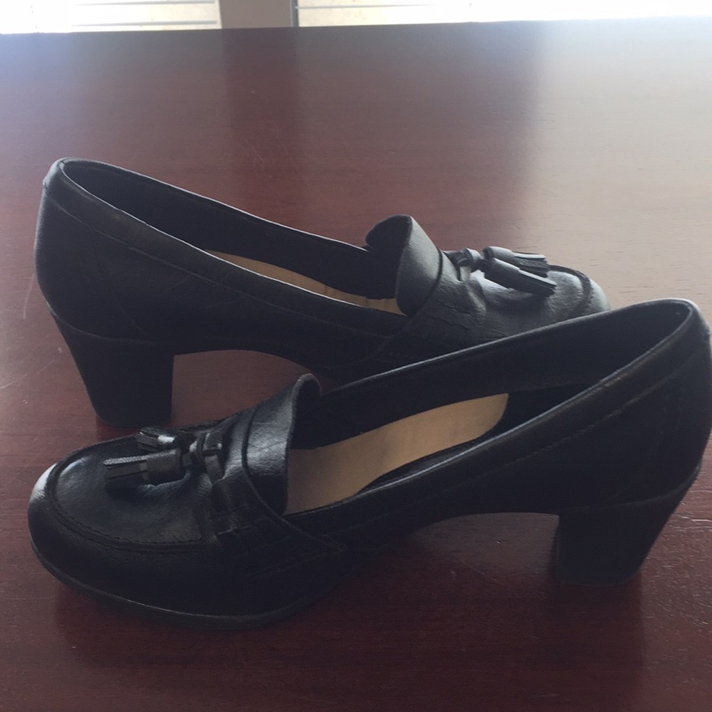 Croft & Barrow black shoes